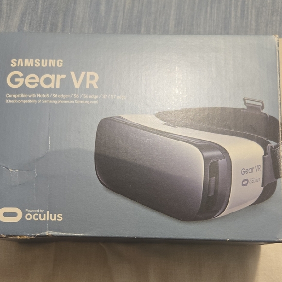 Samsung Gear VR Headset